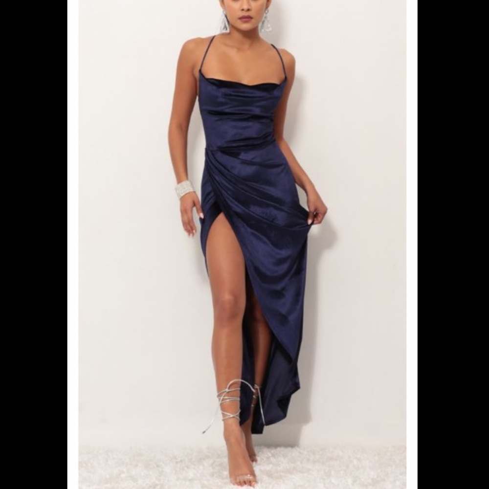 Velvet luxe maxi dress in royal blue size M